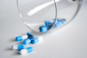 practica-odontologica-antibioticos-768x512